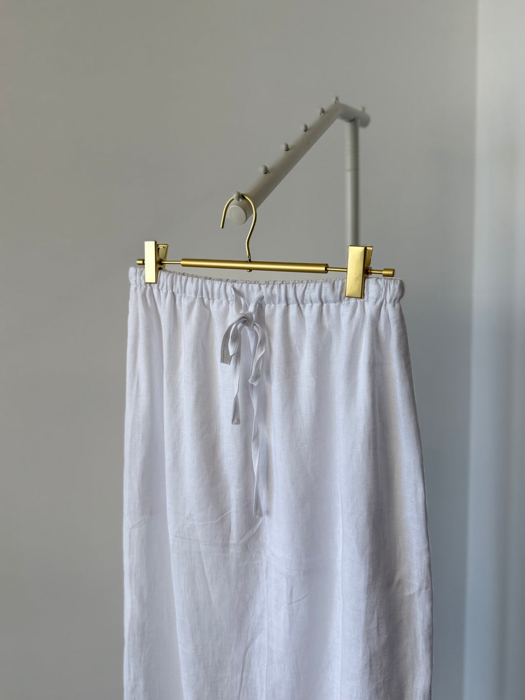 Classic linen A-line skirt