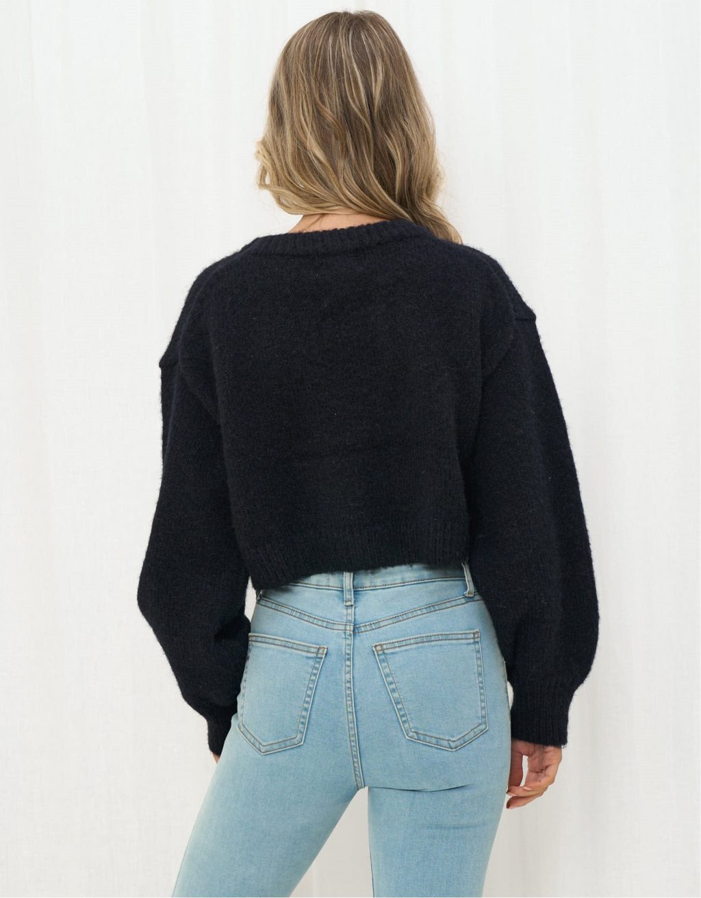 Cropped black knit jumper
