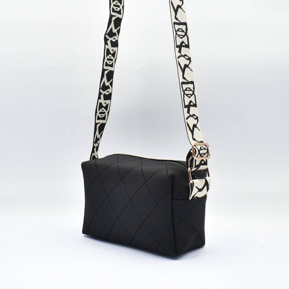 Diamond Stitch Crossbody Bag - BLACK