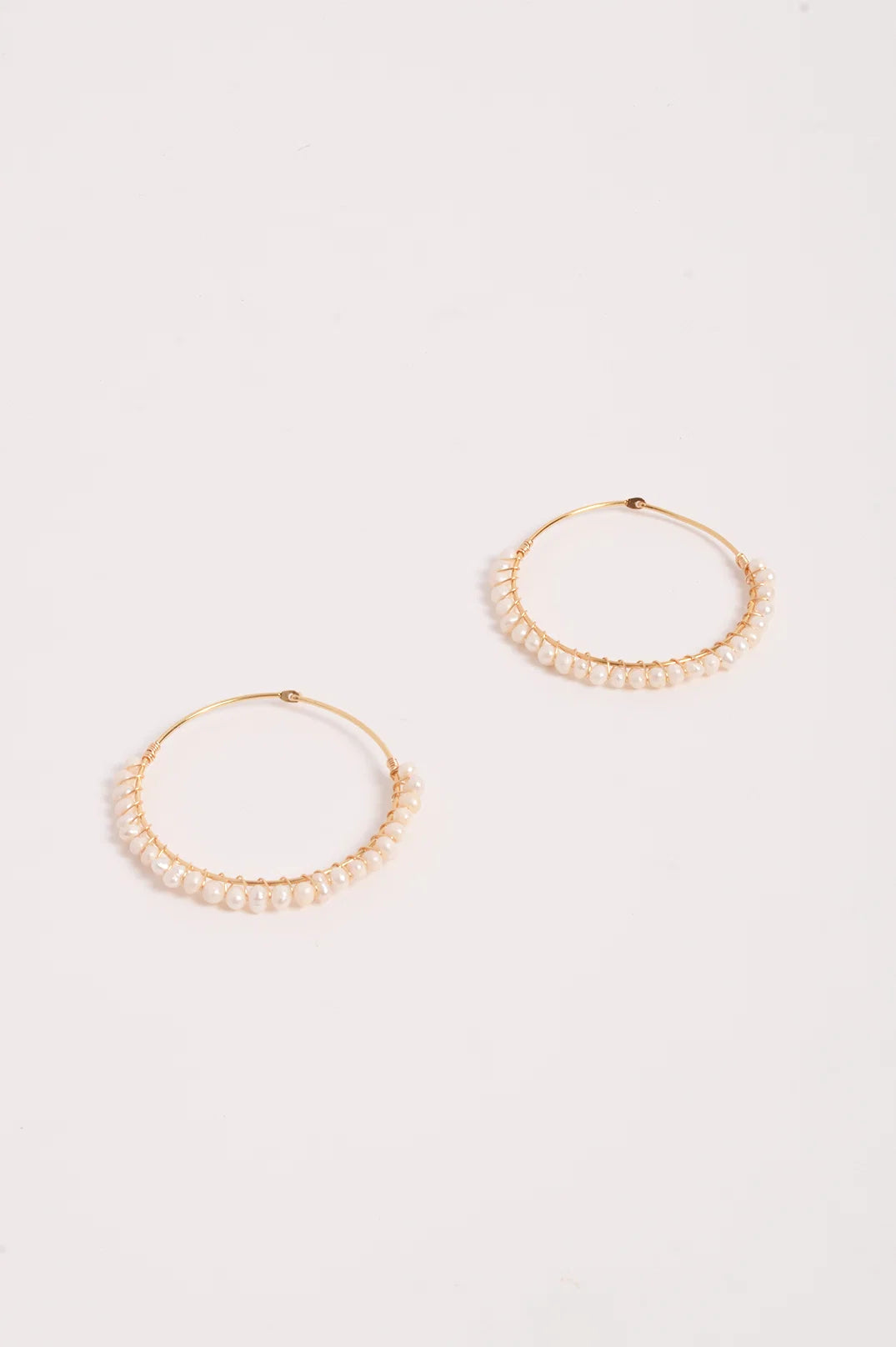 Wired Pearl Hoops - Gold & Pearl