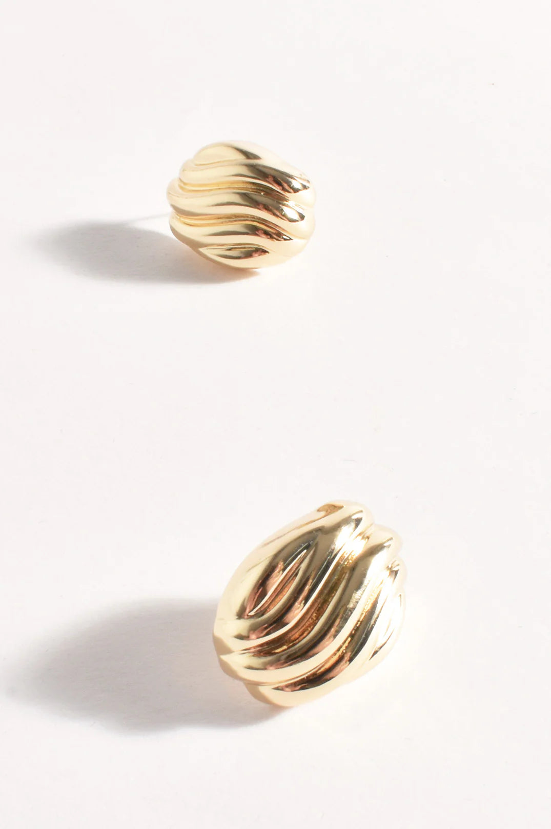 Wave Pattern Metal Stud Earrings - Gold or Silver