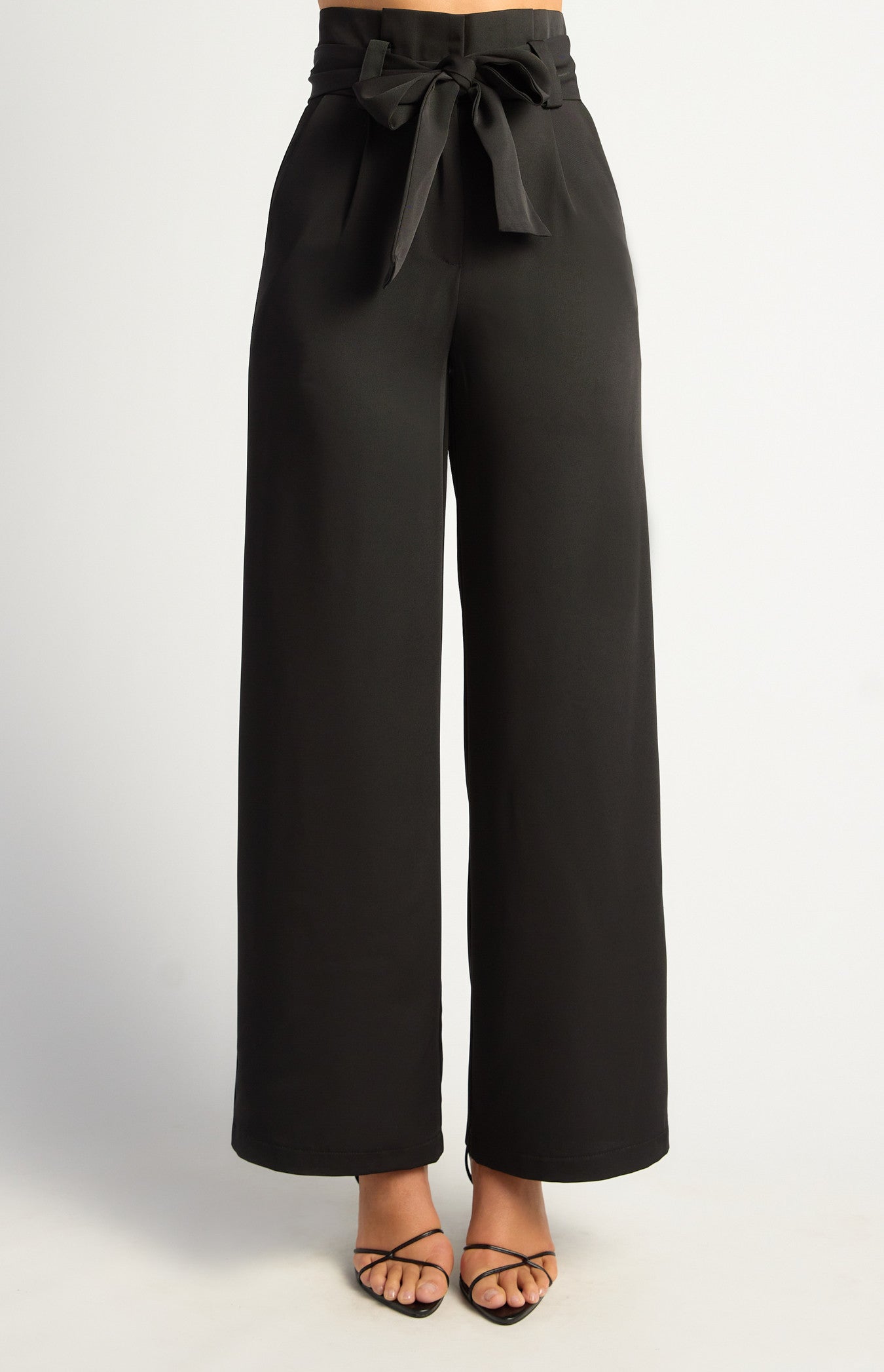 Black paper bag waist wide-leg pant
