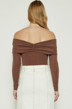 Off shoulder long sleeve top - Chocolate