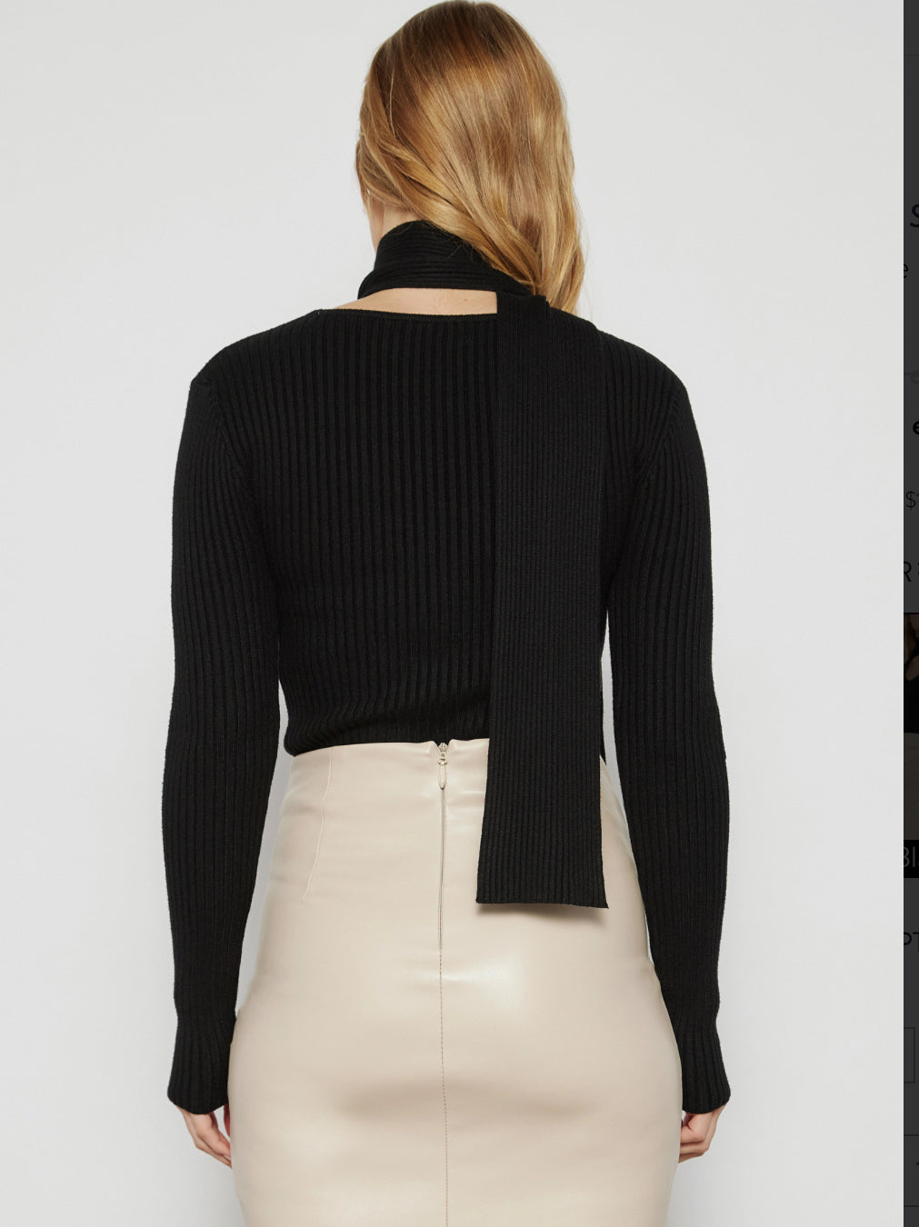 V Neckline knit top with scarf