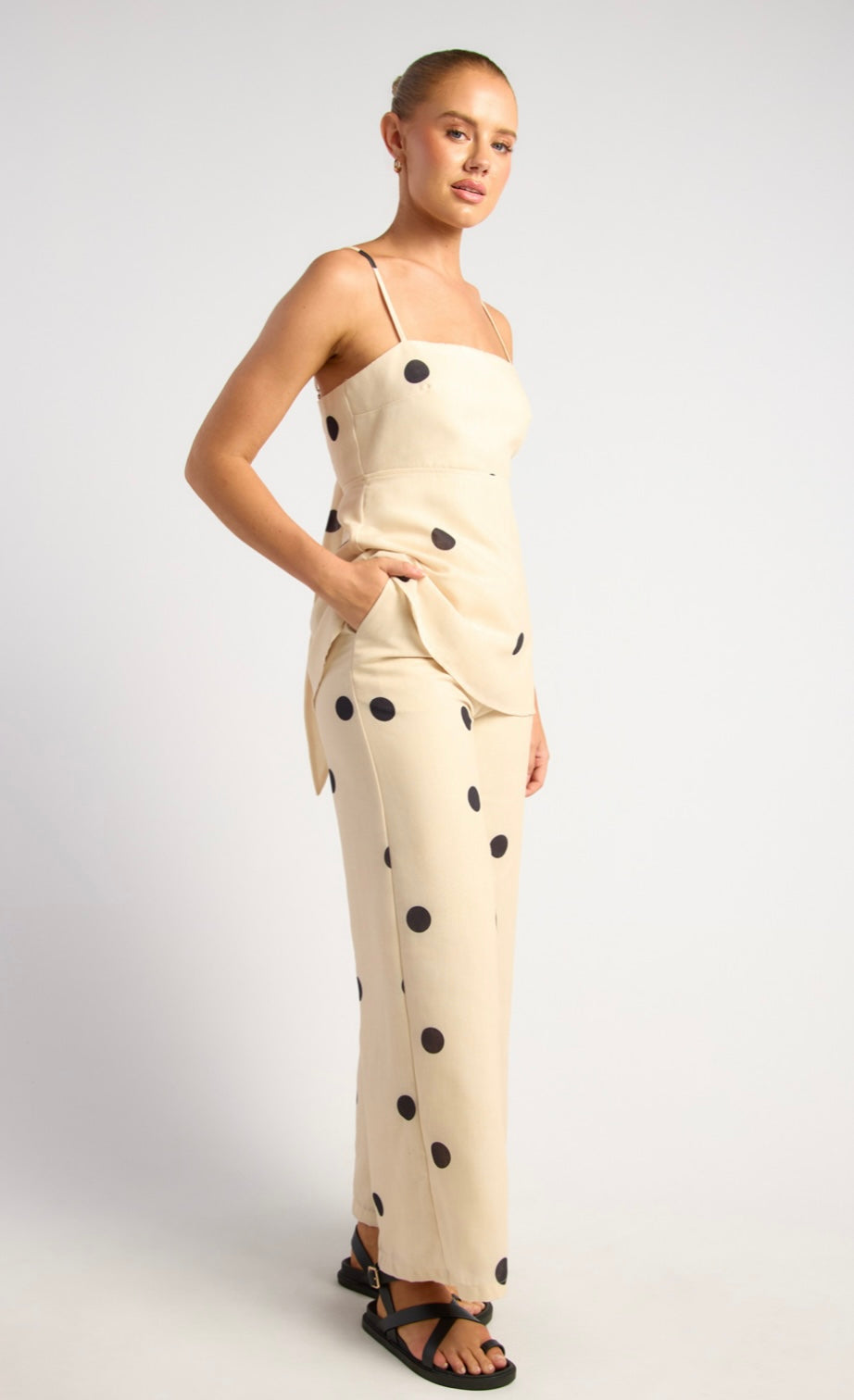 Polka dot cream pants