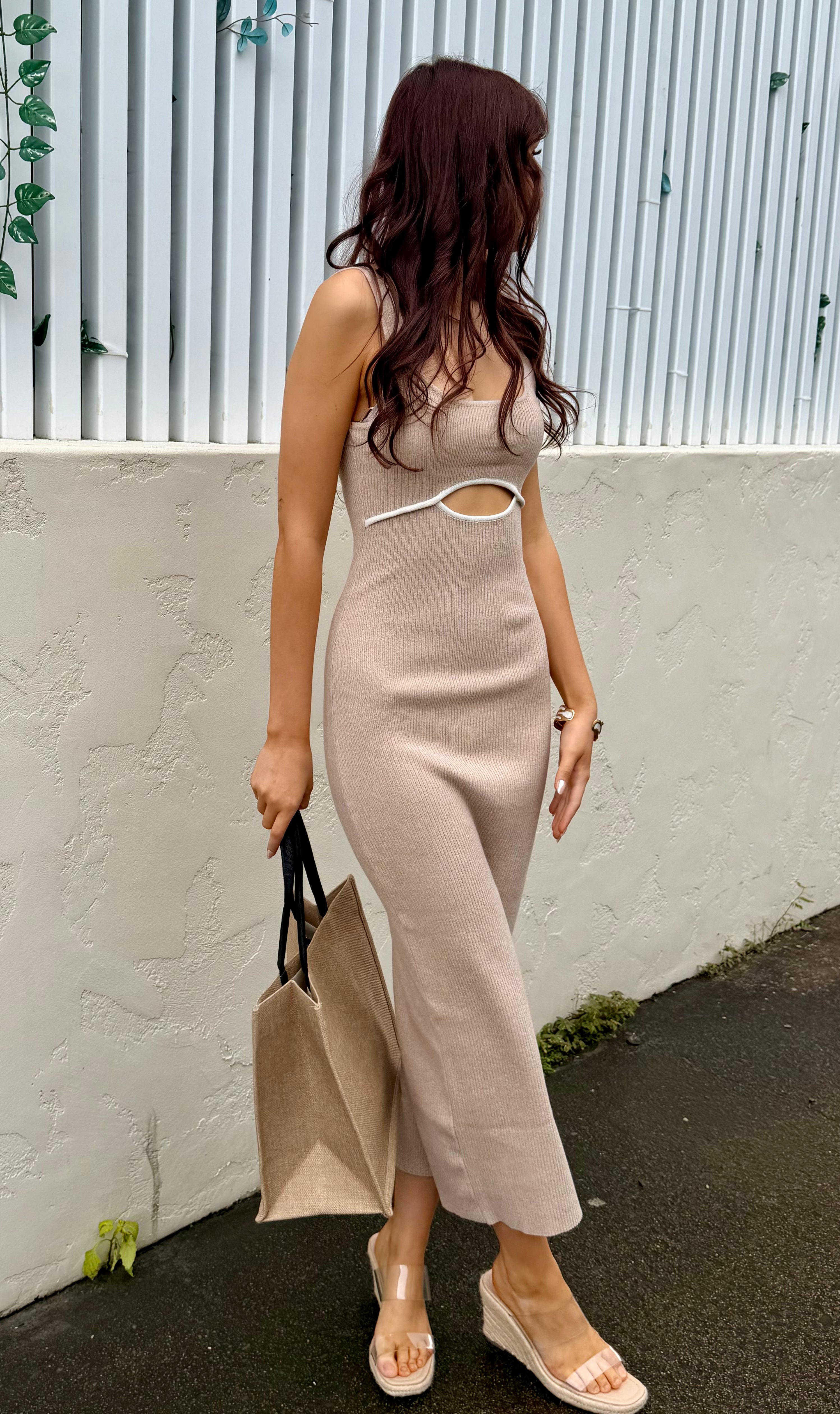 The Airlie Ribbed Knit midi dress - Beige