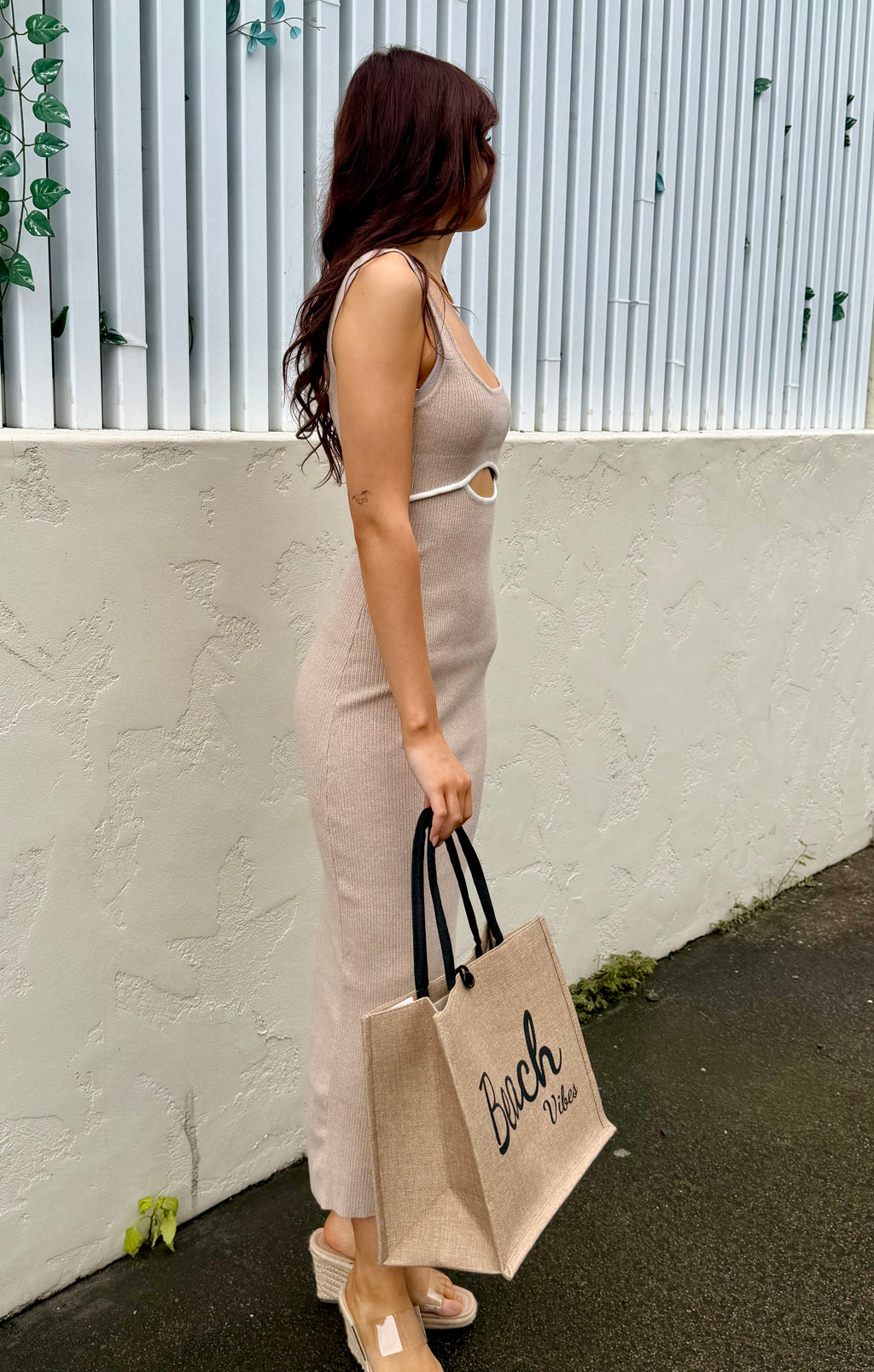 The Airlie Ribbed Knit midi dress - Beige