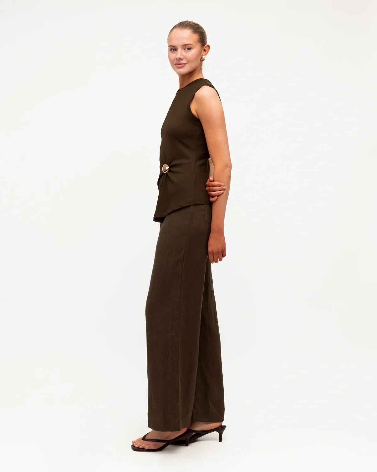 The Sloane Brooch Tank - Expresso