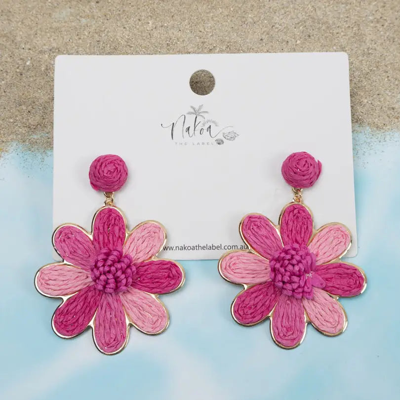 Daisy Delight Raffia Earrings - Bubblegum Pink