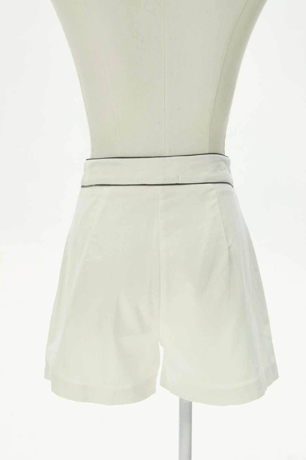 Monochrome Muse Set - Top & Shorts